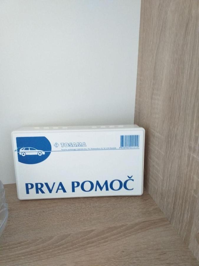 Popovic Apartment Пула Екстериор снимка